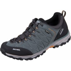 Trekkingschuhe 9