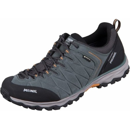 Trekkingschuhe 9