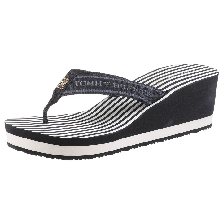 Tommy Hilfiger Dianette »TH STRIPES WEDGE BEACH SANDAL«, Zehentrenner, Sommerschuh mit gestreifter Innensohle