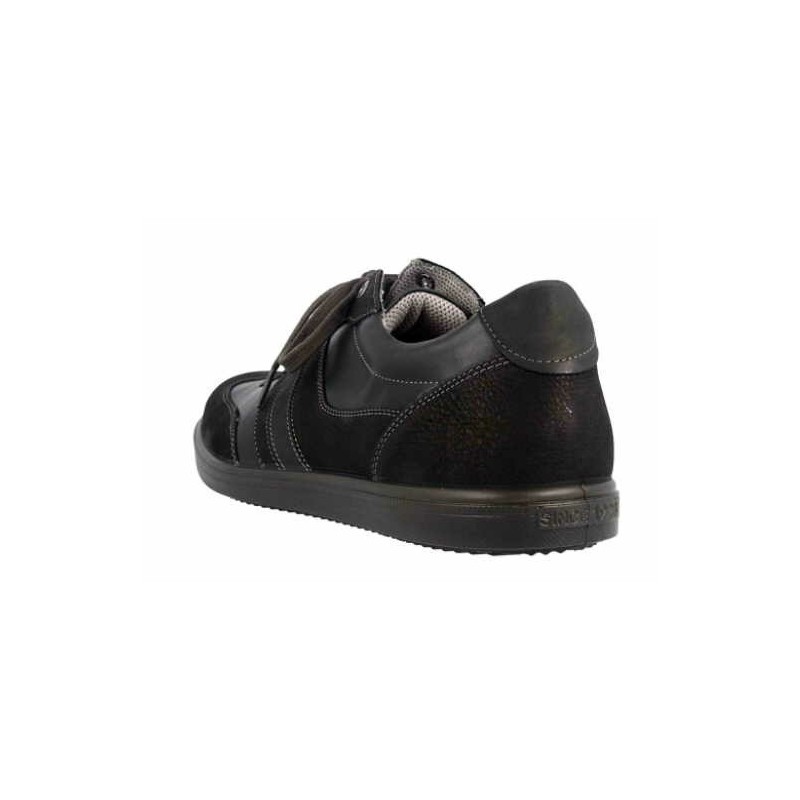 Jomos Bei diesem Schuh-Modell der Marke Jomos schwarz 46