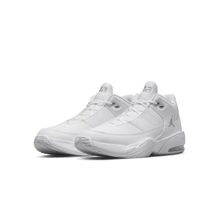 Nike Herren Basketball Sneaker Jordan Max Aura 3   white/met... 40