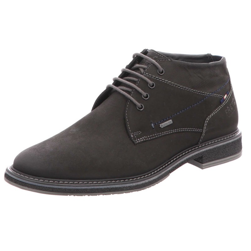 Fretz Men Diese Herrenschuhe in der Farbe Schwarz schwarz 46