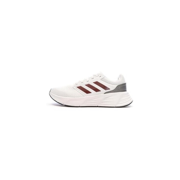 adidas  Herrenschuhe IE8136