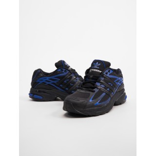 adidas Originals Adistar Cushion Sneaker