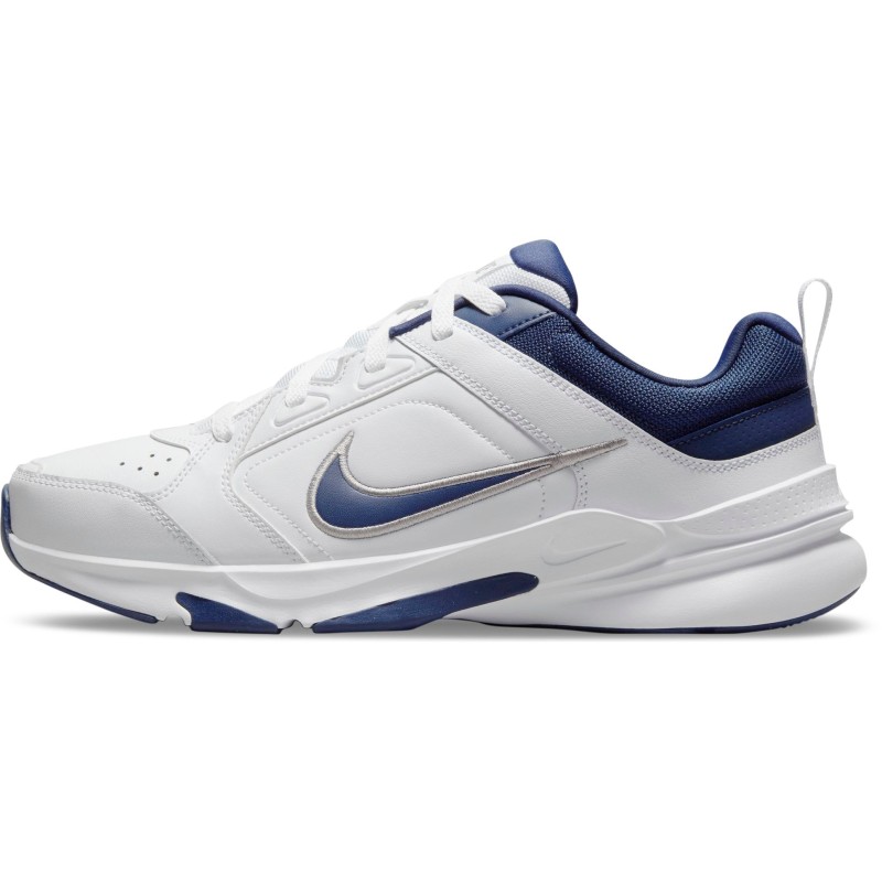 Nike Sneaker "DEFY ALL DAY"