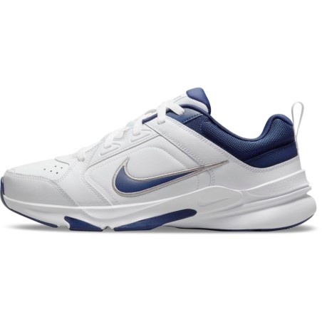 Nike Sneaker "DEFY ALL DAY"