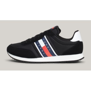 Tommy Jeans Sneaker "TJM RUNNER CASUAL ESS", Freizeitschuh, Halbschuh, Schnürschuh mit seitlicher Logoflagge