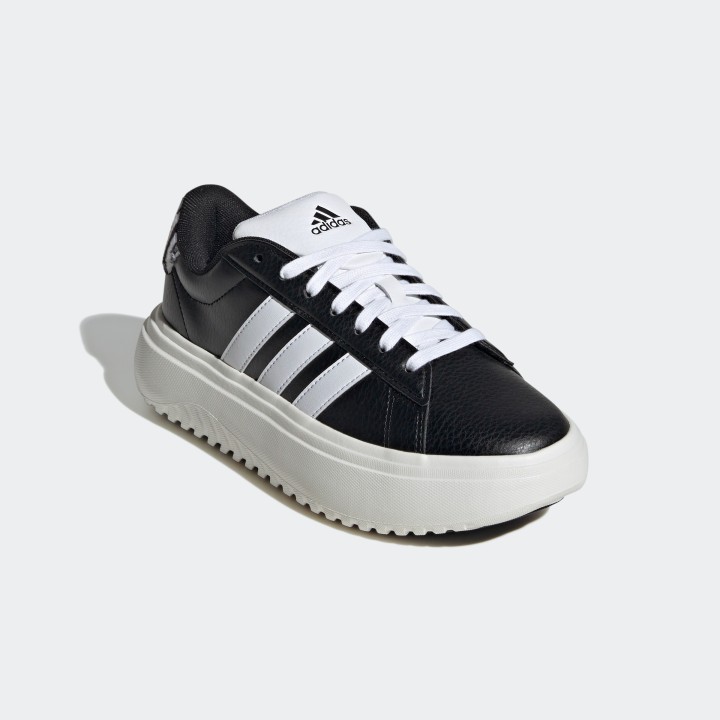 adidas Sportswear Sneaker "GRAND COURT PLATFORM", Design auf den Spuren des adidas Superstar