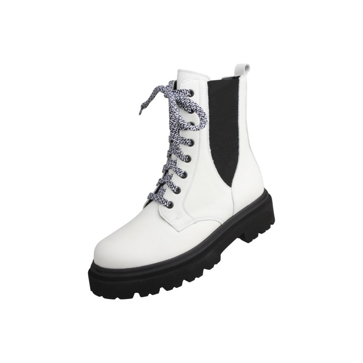 Lei by tessamino Stiefel "Frizzi", mit weichem Wechselfußbett