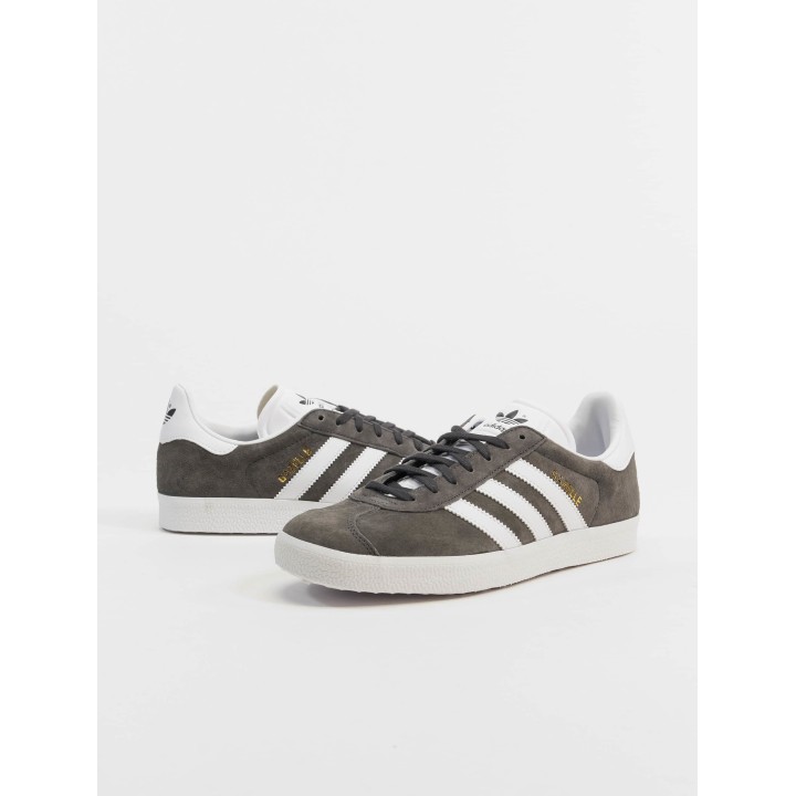 adidas Originals Adidas Gazelle Sneaker Dgh Solid
