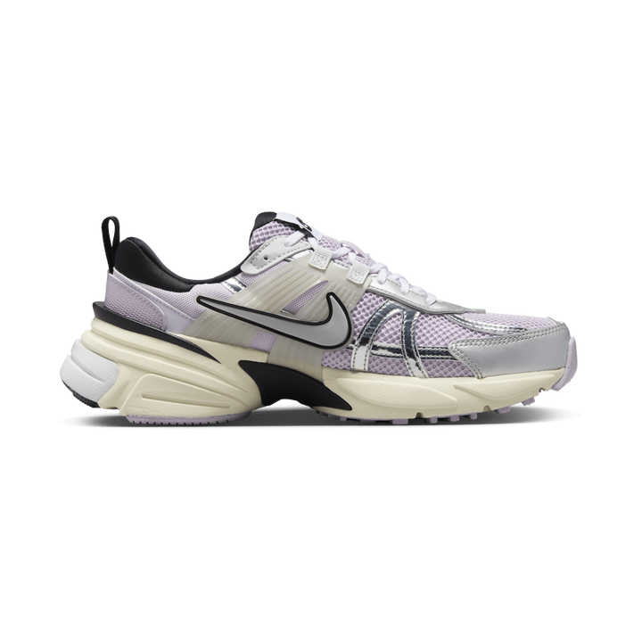 Nike V2k Run Damen Schuhe - Rosa - Größe: 35.5 - Netz/Synthetik - Foot Locker