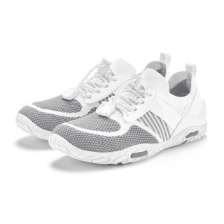 LASCANA Sneaker, Freizeitschuh, Halbschuh superleicht, flache flexible Sohle VEGAN