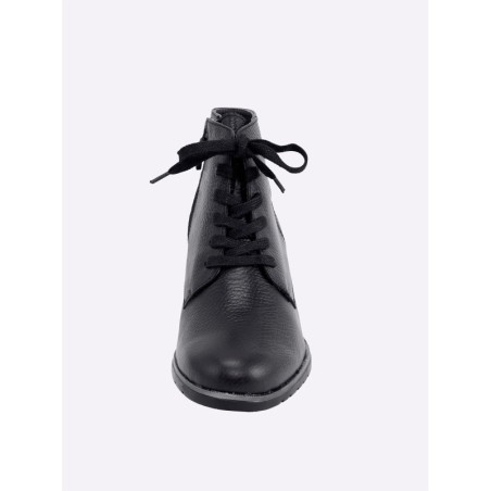 Schnürstiefelette