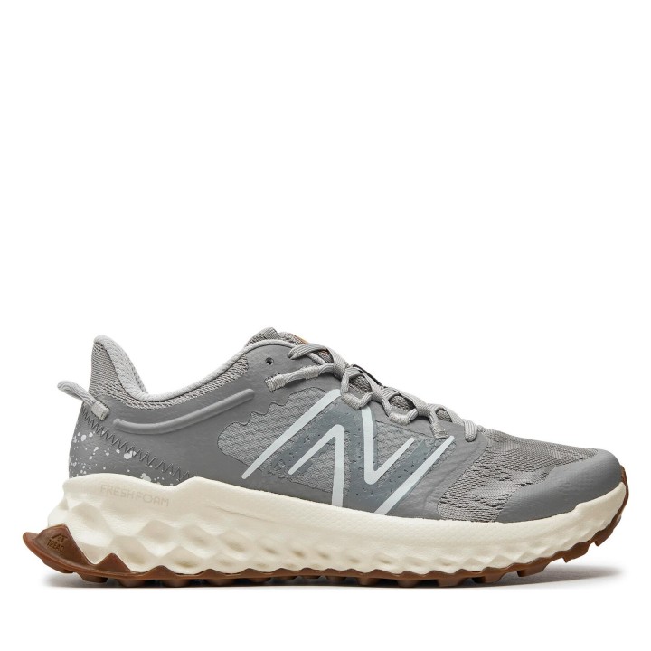 Laufschuhe New Balance Fresh Foam Garoé MTGAROEG Grau