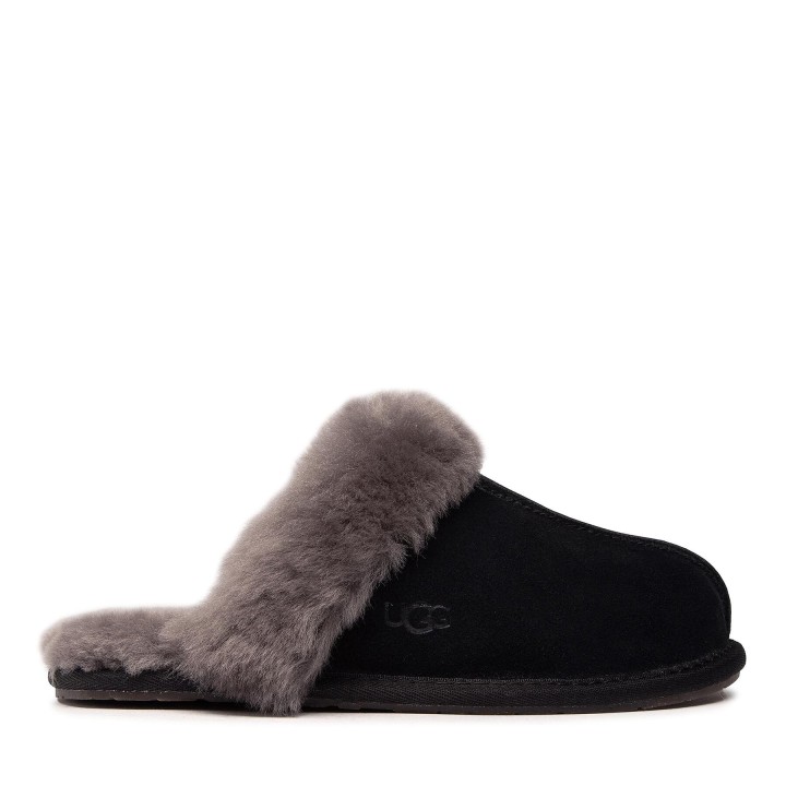 Hausschuhe Ugg W Scuffette II 1106872 Schwarz