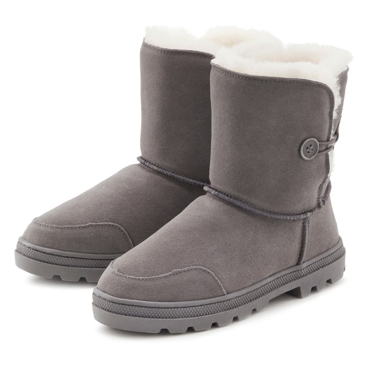 LASCANA Winterstiefel, aus kuscheligem Lammfell, robuste Sohle, Winterstiefelette, Snowboots