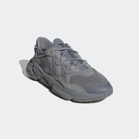 adidas Originals Sneaker "OZWEEGO"
