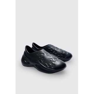 Perforierte Flammen-Mules - Schwarz - 43, Schwarz