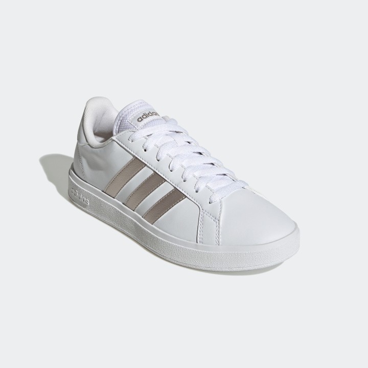 adidas Sportswear Sneaker "GRAND COURT TD LIFESTYLE COURT CASUAL", Design auf den Spuren des adidas Superstar