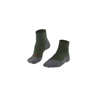FALKE Herren Outdoorsocken TK 5 Short dunkelgrün | 39-41