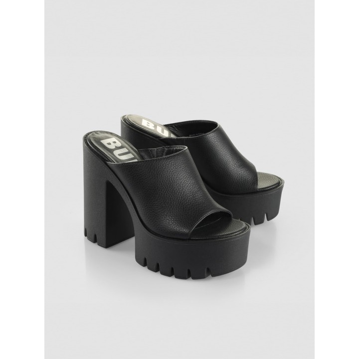 Buffalo Jalila Mule Vegan Nappa