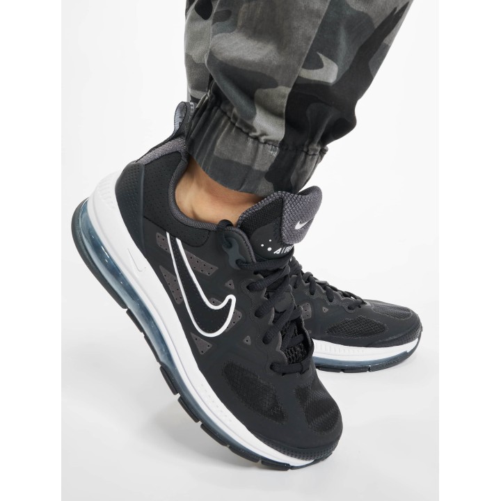 Nike Air Max Genome Sneaker