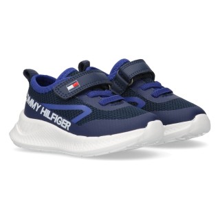 Tommy Hilfiger Sneaker, Slip-On Sneaker, Klettschuh mit großem Logoschriftzug