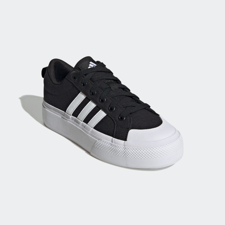 adidas Sportswear Sneaker "BRAVADA 2.0 PLATFORM", Design auf den Spuren des adidas Nizza