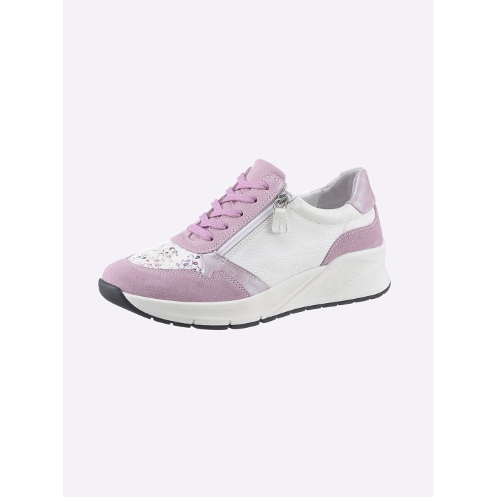 Casual Looks Sneaker