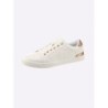 Casual Looks Sneaker