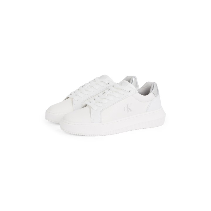 Calvin Klein Jeans Sneaker "CHUNKY CUPSOLE LOW MG", Schnürschuh, Freizeitschuh, Halbschuh mit Fersenkontrast