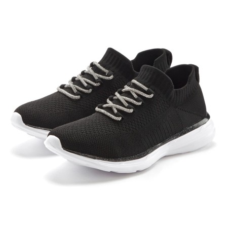 LASCANA Sneaker, mit modischer Glitzerschnürung VEGAN