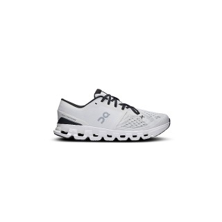 ON Damen Fitnessschuhe Cloud X4 weiss | 38 1/2