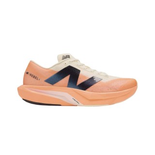 New Balance FuelCell Rebel v4 Schuhe Orange Weiß SS25, Größe 42 - EUR