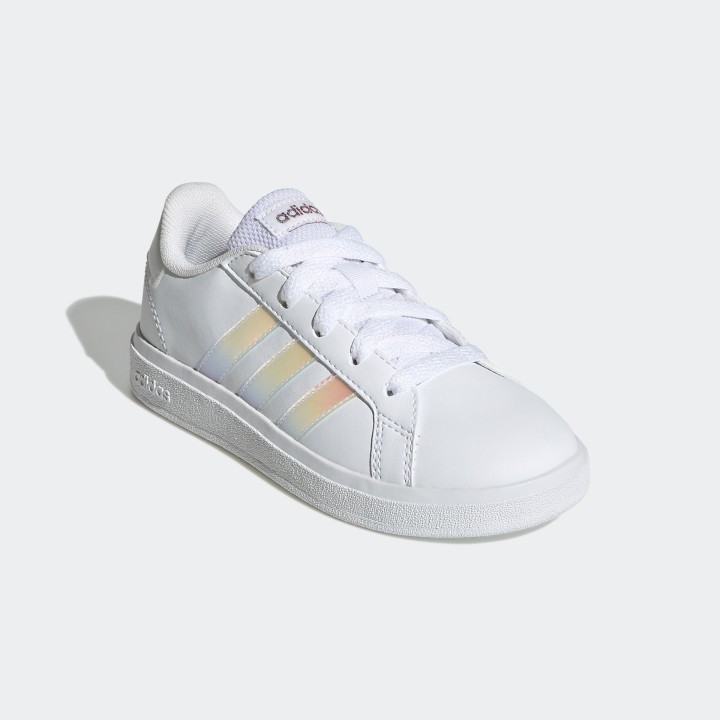 adidas Sportswear Sneaker "GRAND COURT LIFESTYLE LACE TENNIS", Design auf den Spuren des adidas Superstar