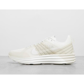 Nike Lunar Roam - White