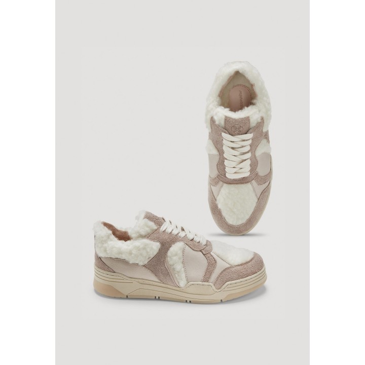 hessnatur Damen Sneaker Teddy aus chromfrei gegerbtem Leder mit Woll-Plüsch - beige - Größe 38