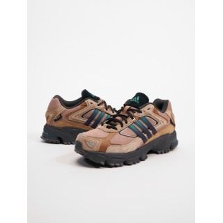 adidas Originals Response CL TR Sneaker