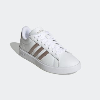 adidas Sportswear Sneaker "GRAND COURT CLOUDFOAM LIFESTYLE COURT COMFORT", Design auf den Spuren des adidas Superstar