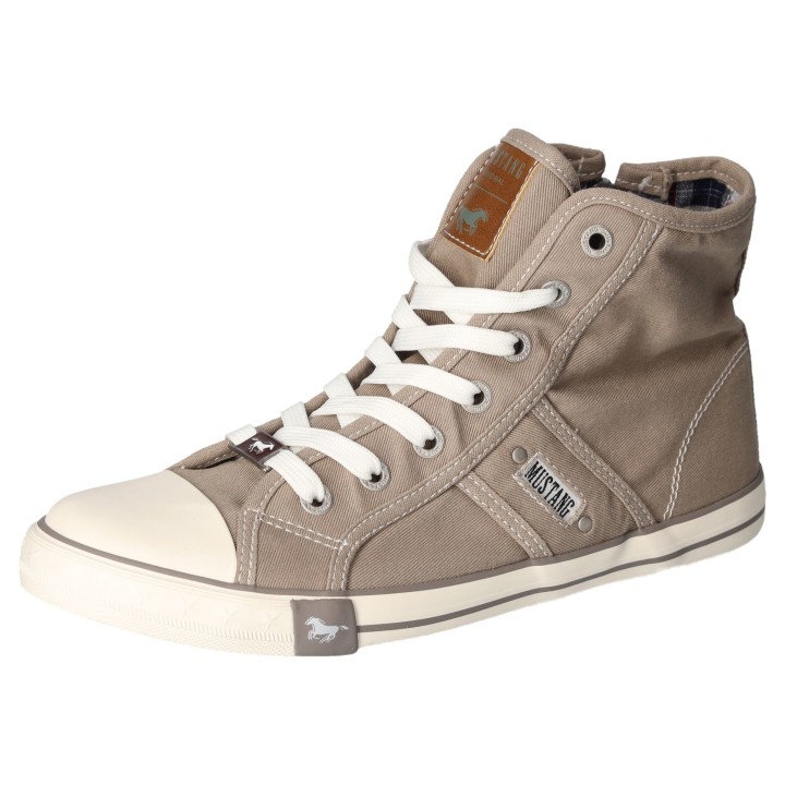 Mustang Shoes Sneaker, High Top-Sneaker, Schnürschuh mit Label in der Laufsohle