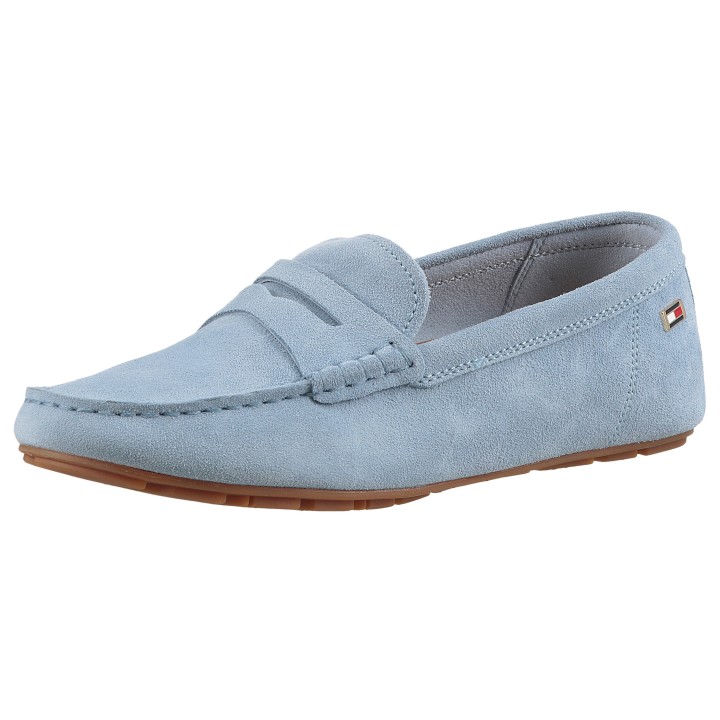 Tommy Hilfiger Slipper "FLAG SOFT SUEDE DRIVER LOAFER", Schlupfschuh, Bequemschuh, Mokassin, Flats mit modischen Zierriegel