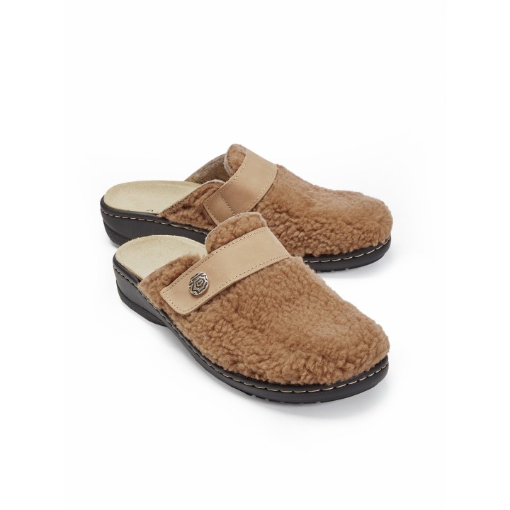 Teddyfell-Pantolette Korkfußbett