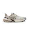 Nike V2k Run Damen Schuhe - Beige - Größe: 36.5 - Netz/Synthetik - Foot Locker
