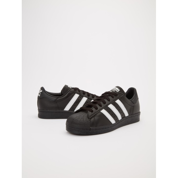 adidas Originals Superstar 82 Sneaker