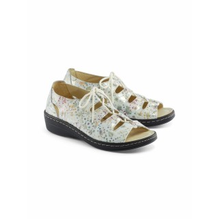 Sandalenschuh-Komfortweite