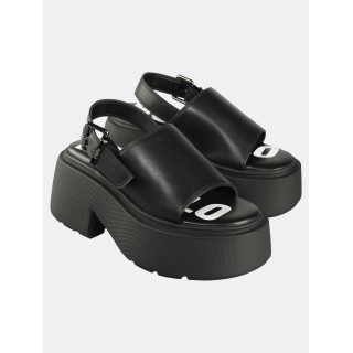 Buffalo Vicious Mule Sandal