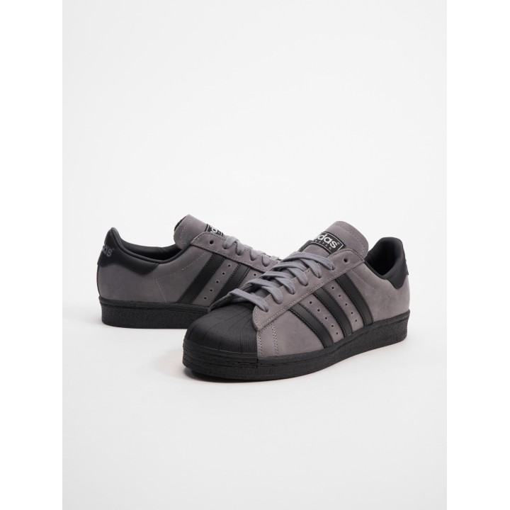 adidas Originals Superstar 82 Sneaker