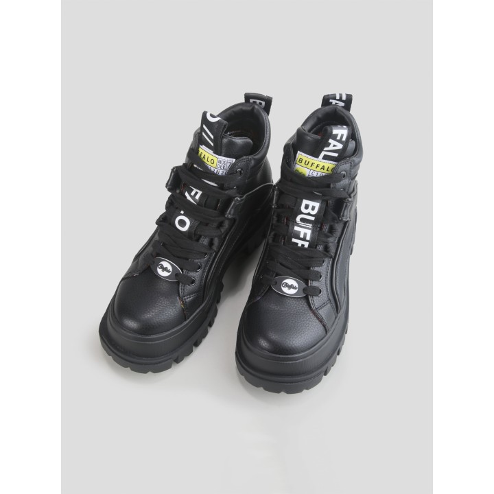 Buffalo Aspha Nc Mid Bootie Flat