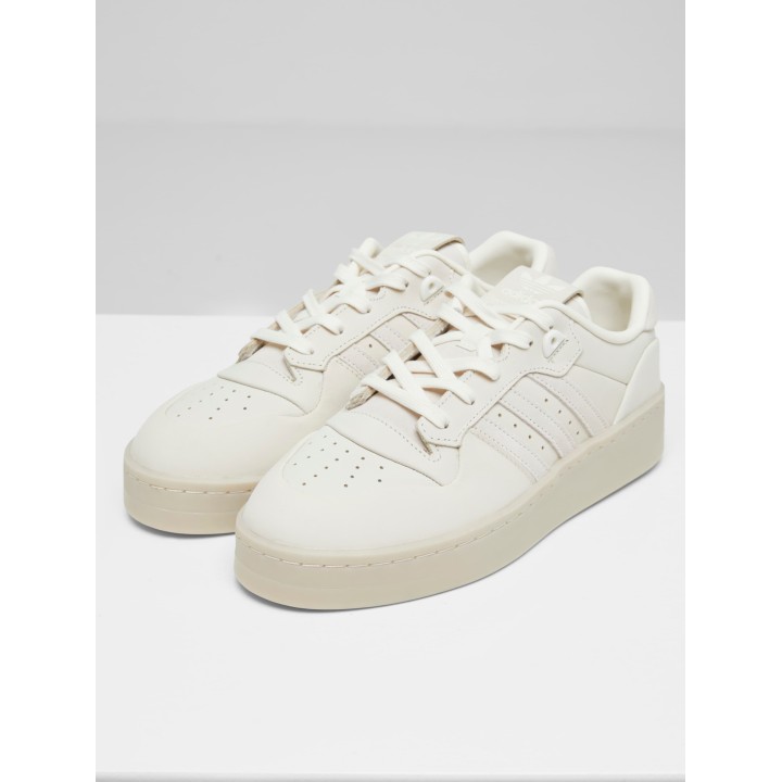 adidas Originals Rivalry Lux Low Sneaker