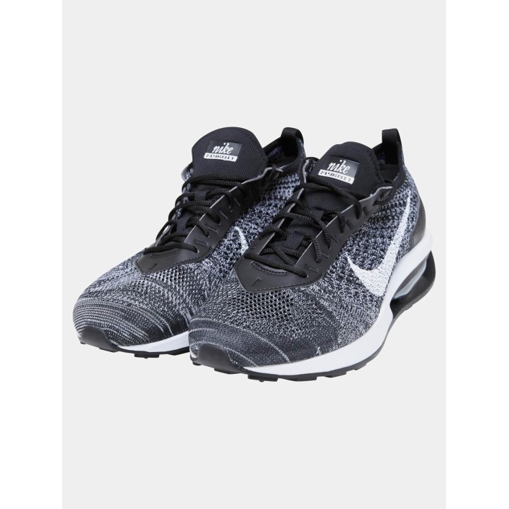 Nike Air Max Flyknit Racer Sneaker